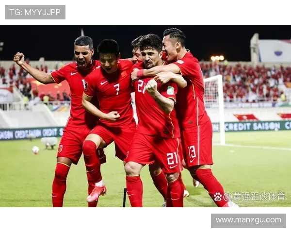 国家队新周期首战告捷年轻阵容展现拼搏精神与战术升级引发球迷期待 国家队新周期首战告捷年轻阵容展现拼搏精神与战术升级引发球迷期待